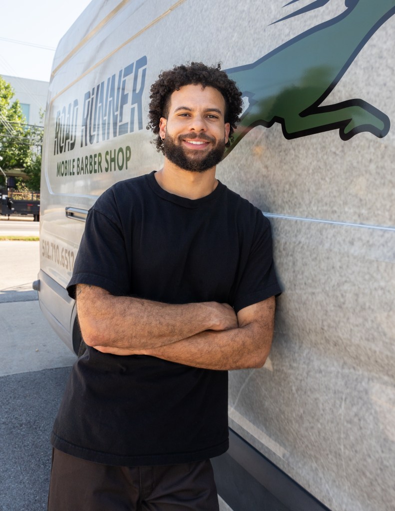 Road Runner mobile barbershop photo 2