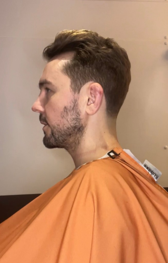 Road Runner mobile barbershop photo 4